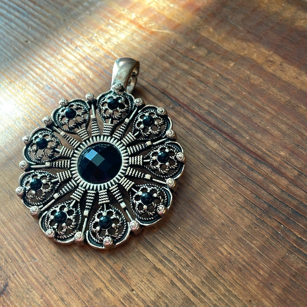“Premier Jewelry” pendant